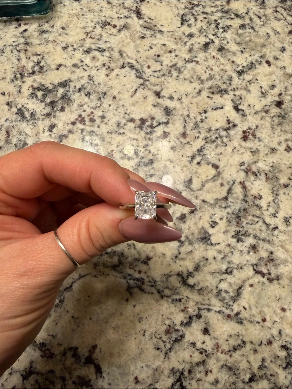 Solitaire Cushion-Cut Clear Stone Ring in Silver “Vacation ring” 2ct